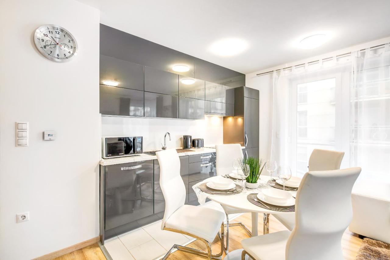 Modern With Free Garage And Balcony In The Downtown * Budapešť