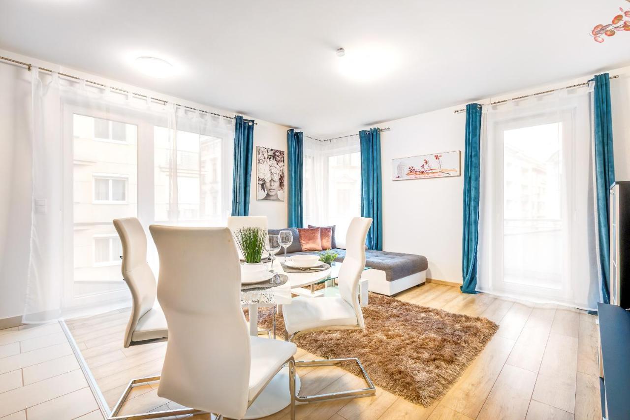 Modern With Free Garage And Balcony In The Downtown Apartmán Budapešť