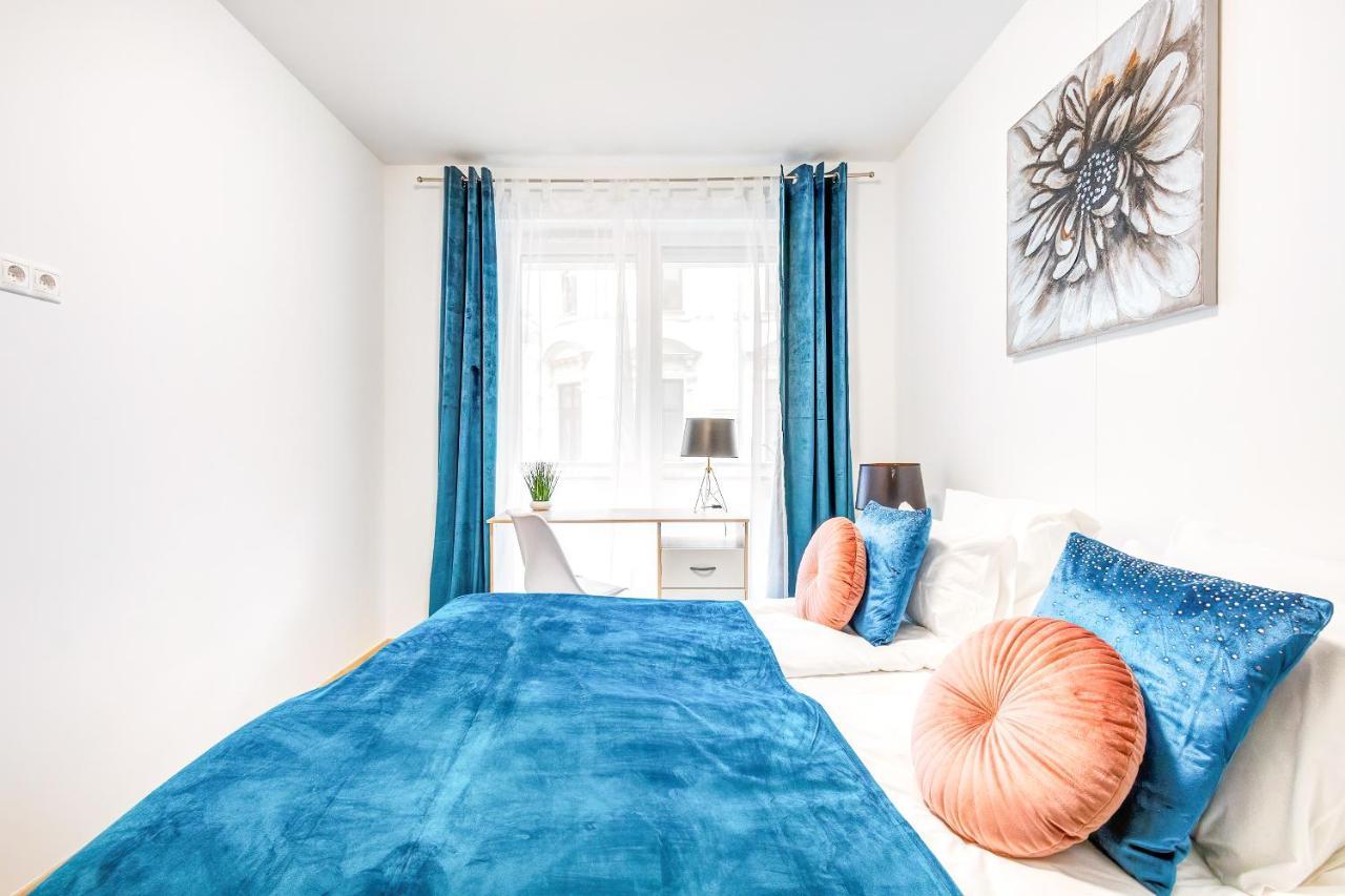 Modern With Free Garage And Balcony In The Downtown * Budapešť
