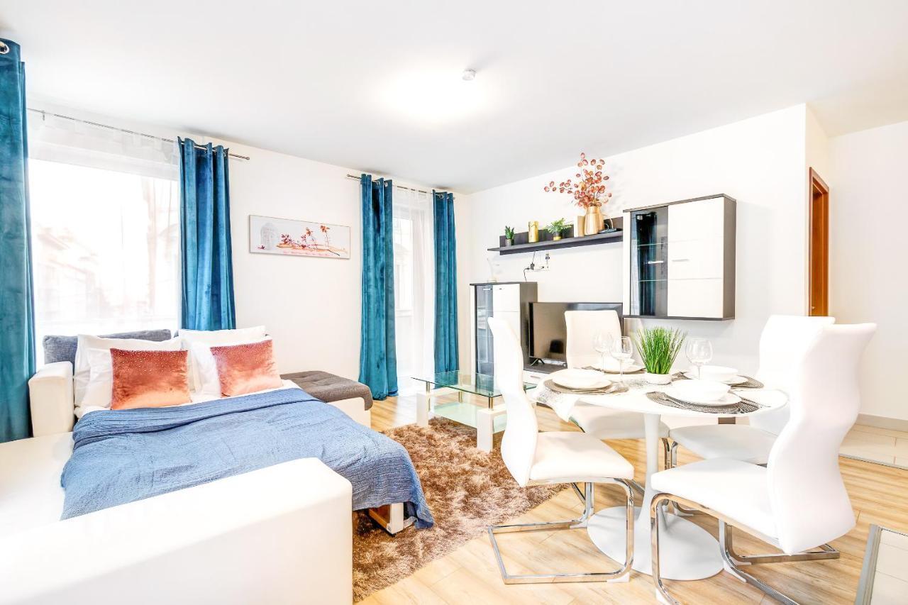 Modern With Free Garage And Balcony In The Downtown Budapešť