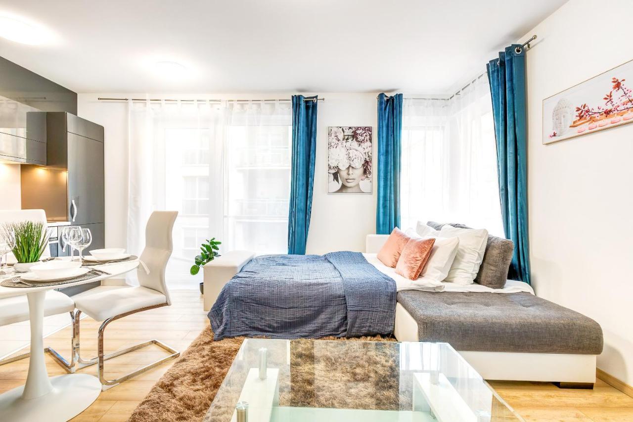 Apartmán Modern With Free Garage And Balcony In The Downtown
