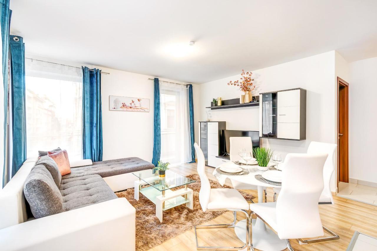 Modern With Free Garage And Balcony In The Downtown Apartmán Budapešť